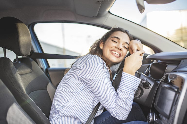 woman wondering how to buy a car in Spain as a non resident