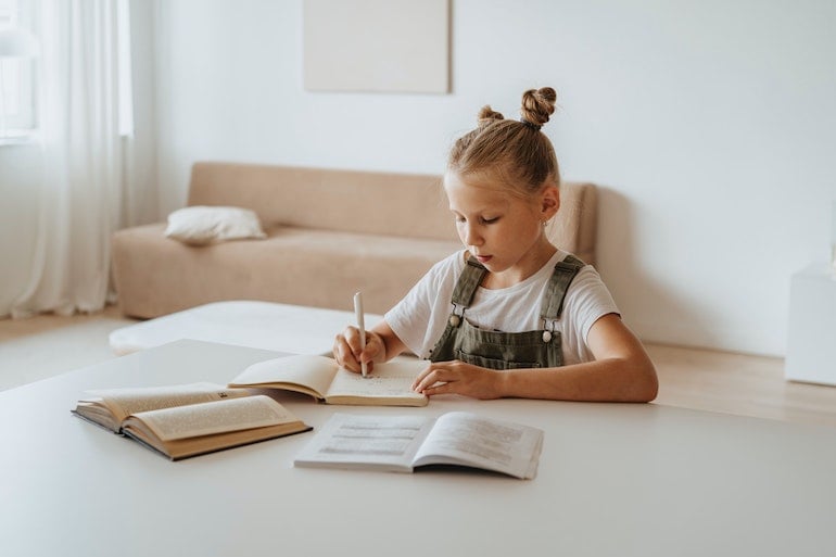tips for learning spanish kid 