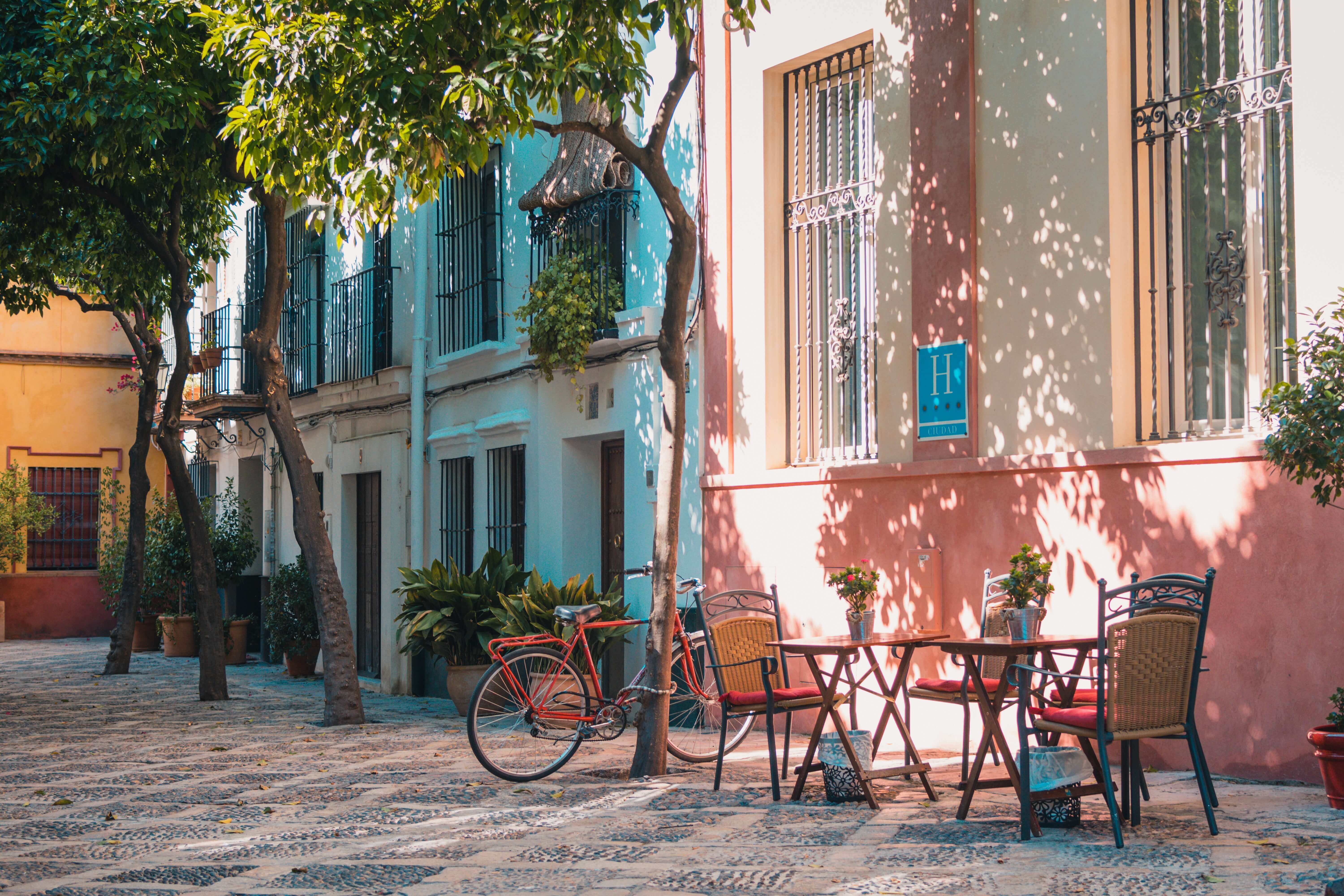 getting a job in spain will be easier in big cities