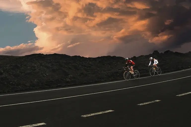 CUERPO_1_Cycling_in_Spain_Rules_and_Safety_Tips