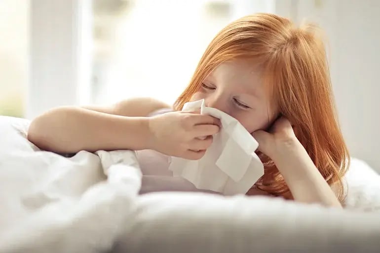 CUERPO_1_Pollen_Allergy_in_Spain_symptoms_treatment_and_health_insurance_tips
