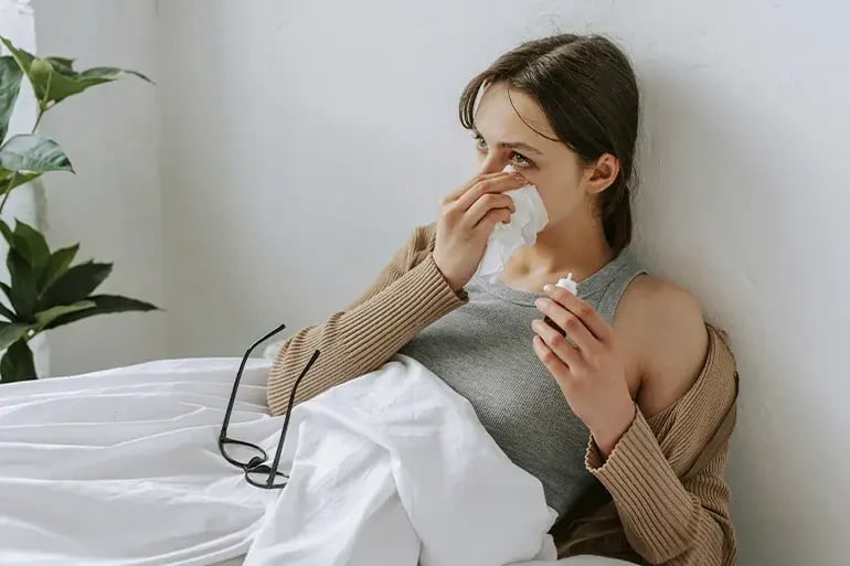 CUERPO_2_Pollen_Allergy_in_Spain_symptoms_treatment_and_health_insurance_tips