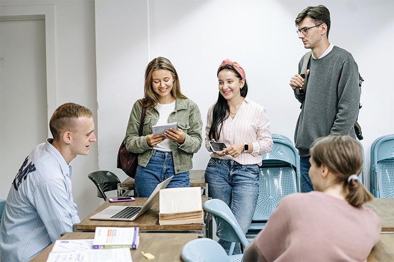 student health insurance spain team