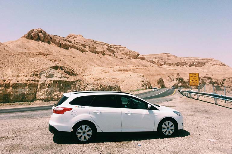 car parked, reading car Insurance in Spain Comparison