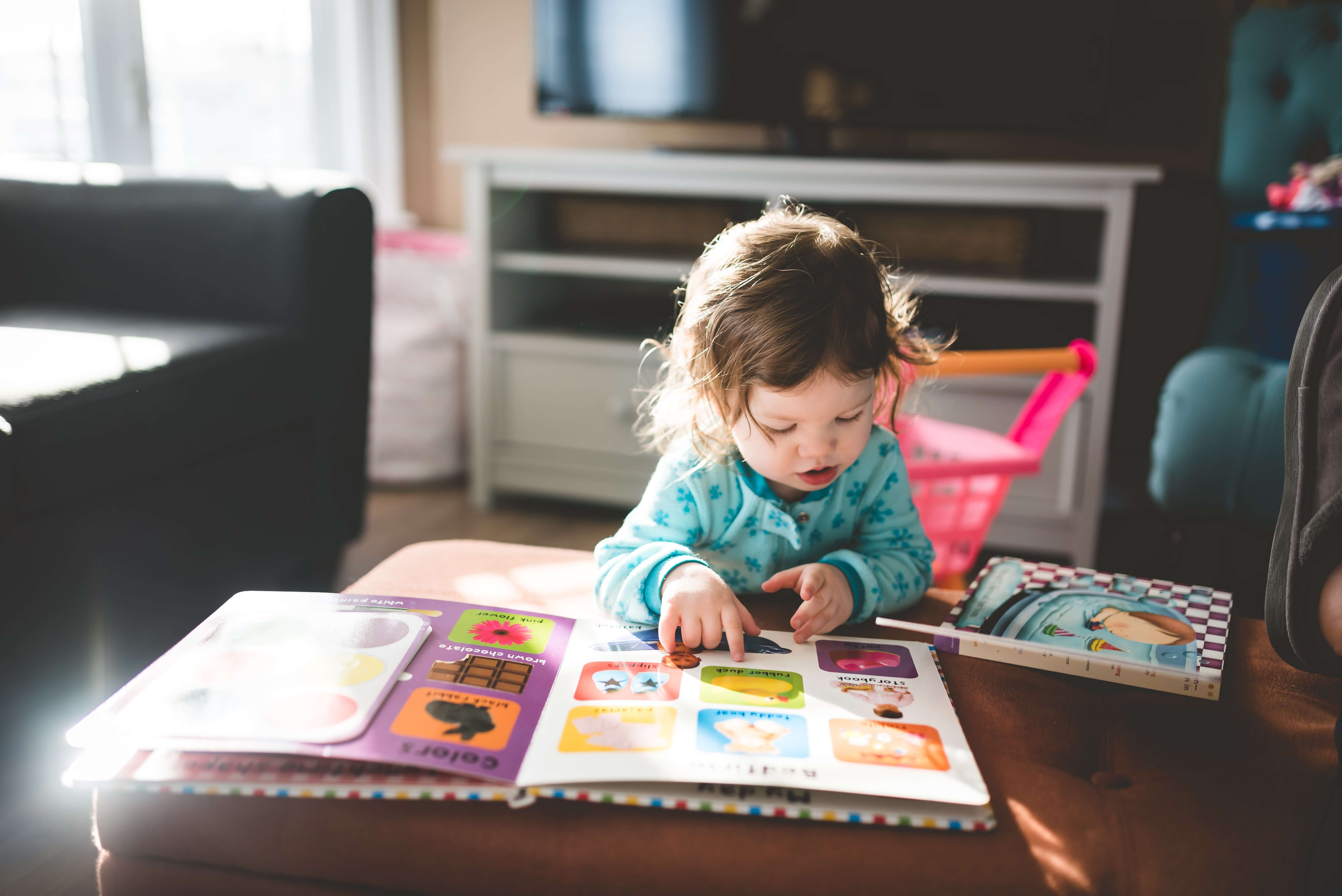 reading is one of the best indoor acitivites for kids