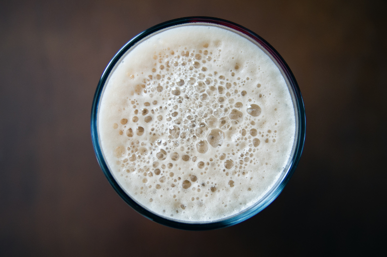 spanish beer with foam