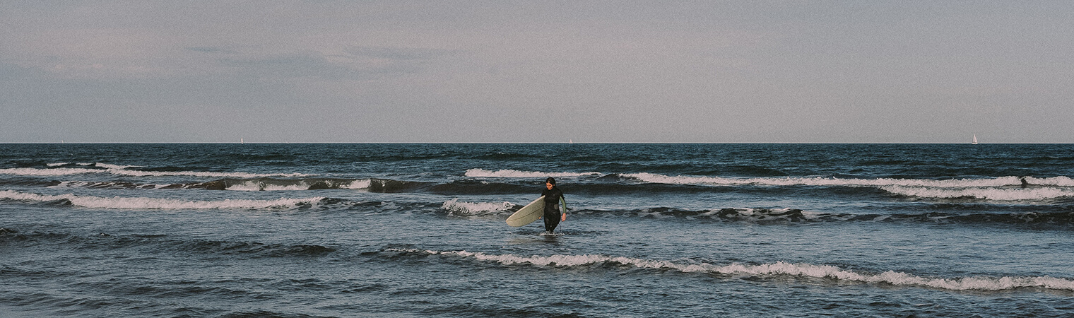 adventure sports in spain like surfing