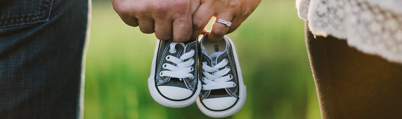 baby shoes and prenatal screening in Spain